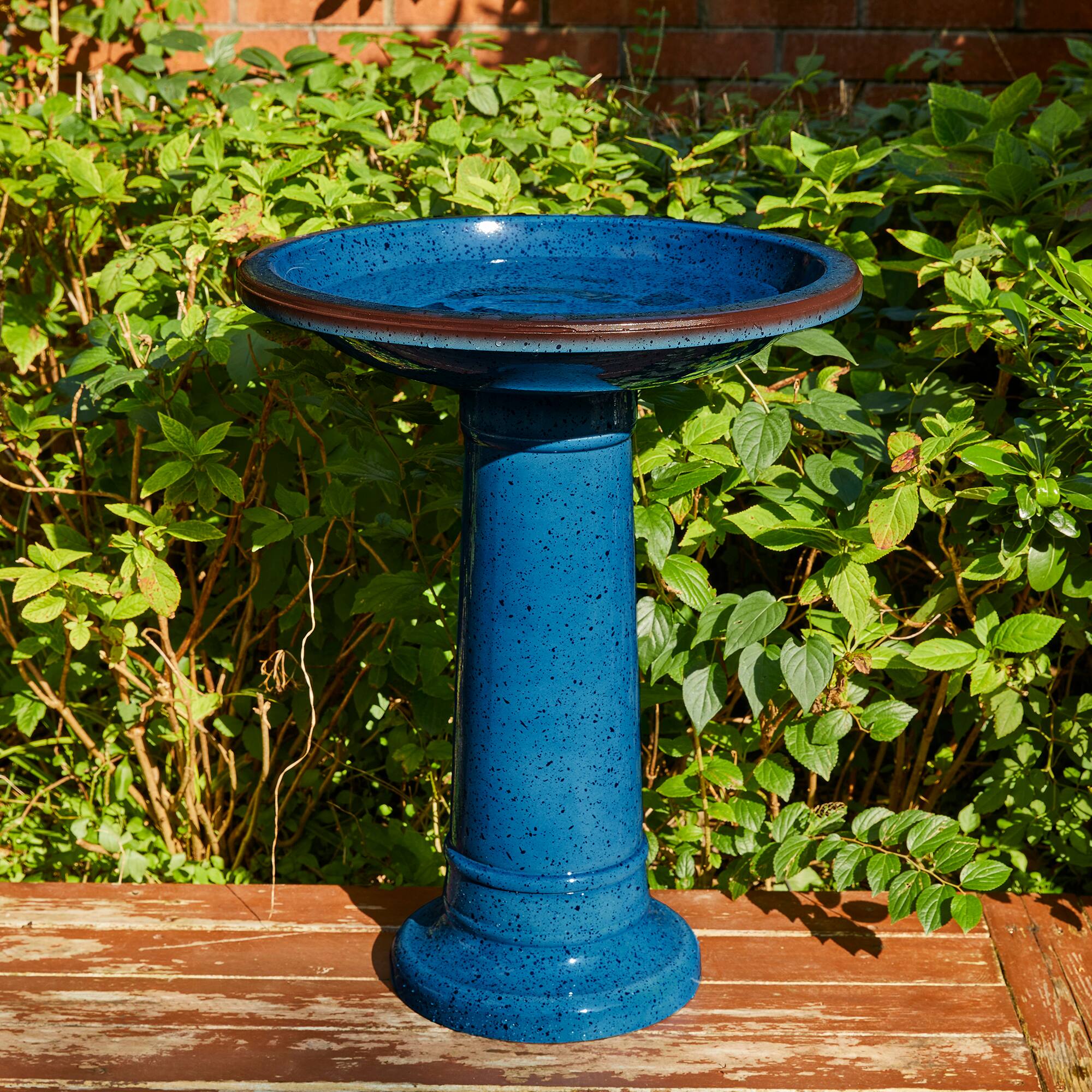 Glitzhome® 21.5" Faux Ceramic Tall Pedestal Birdbath